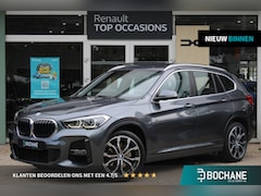 BMW X1 - sDrive20i High Executive Edition | Panoramadak | Head Up Display | Trekhaak