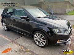 Volkswagen Polo - 1.2 TSI Comfortline Business R AUTOMAAT I 2de eig. I R-line I Navi I Carplay I PDC I Camer