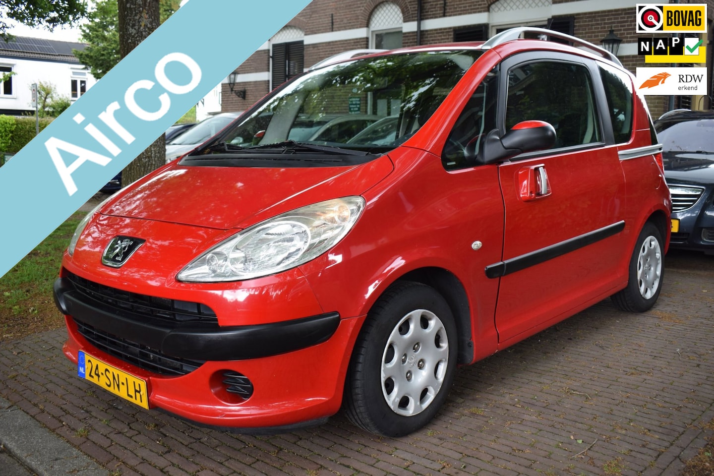 Peugeot 1007 - 1.4 Urban Airco Rechterdeur gaat niet open - AutoWereld.nl