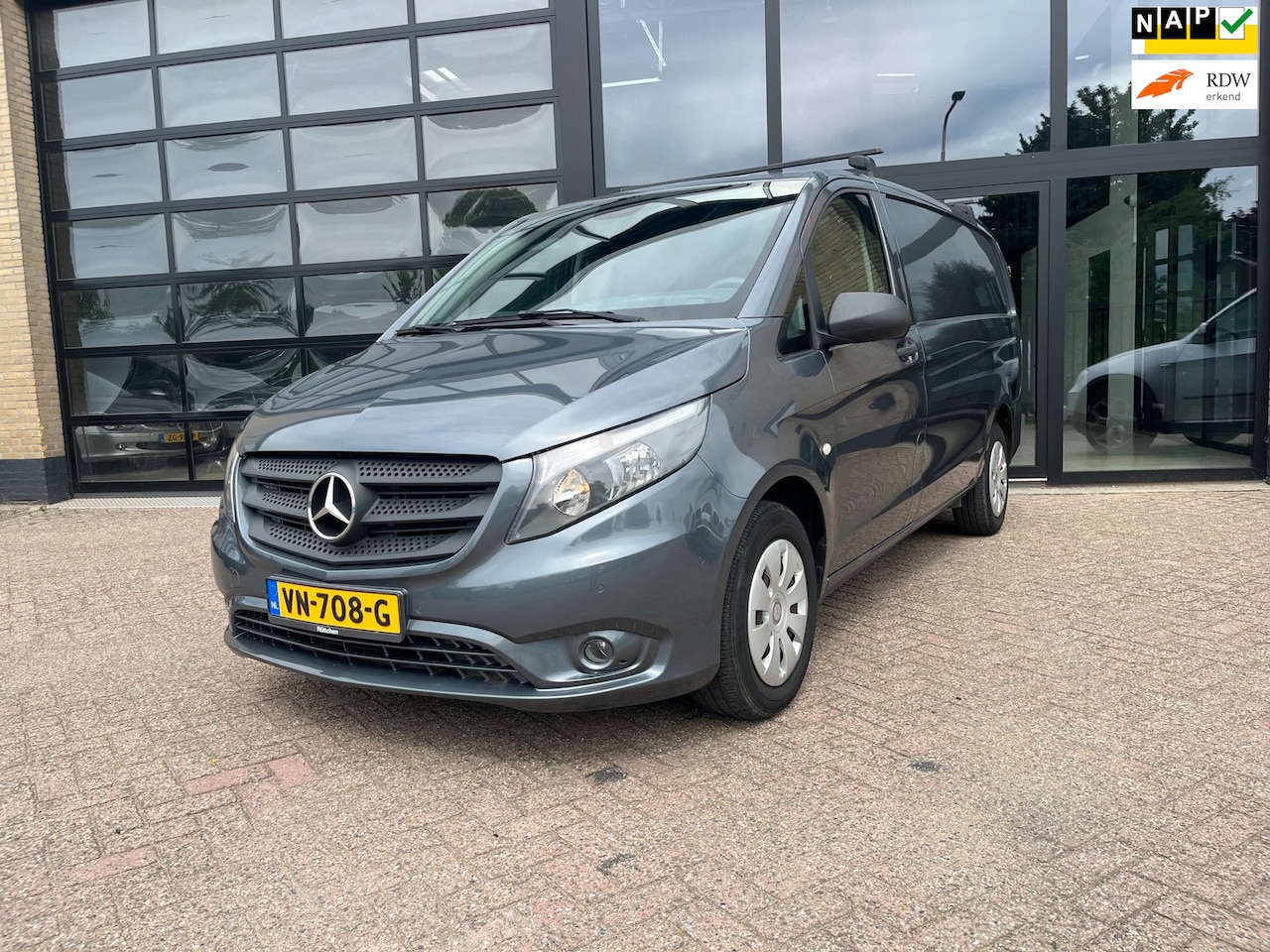 Mercedes-Benz Vito - 111 CDI Lang 111 CDI Lang, Marge, 1 Eigenaar - AutoWereld.nl