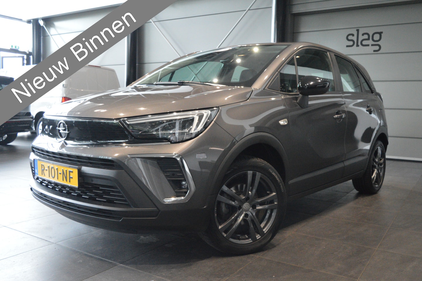Opel Crossland - 1.2 Turbo Elegance carplay camera cruise trekhaak 17 inch !! - AutoWereld.nl