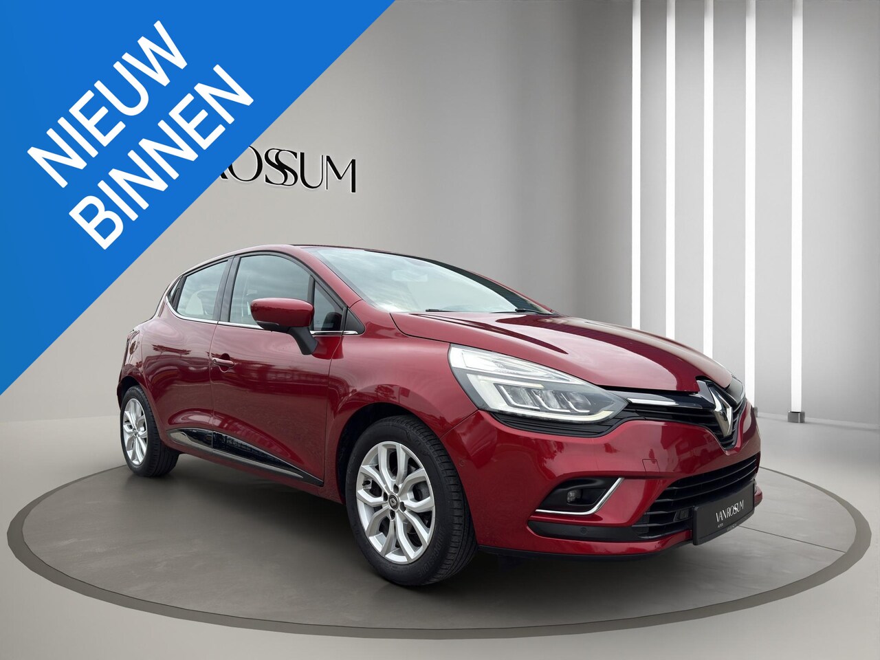 Renault Clio - 0.9 TCe Intens | Camera | Navigatie | Cruise | L.M.Velgen | Airco (automatisch)| - AutoWereld.nl