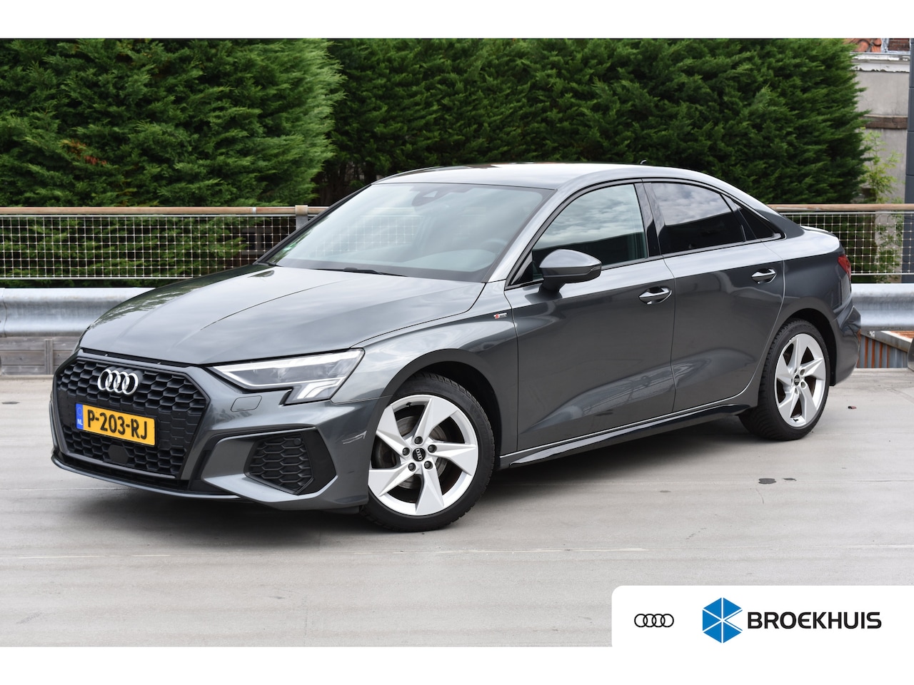 Audi A3 Limousine - 30 TFSI 110PK S edition | STOELVERW. | APP. CONNECT | CRUISE CONTROL | CLIMATE CONTROL | F - AutoWereld.nl