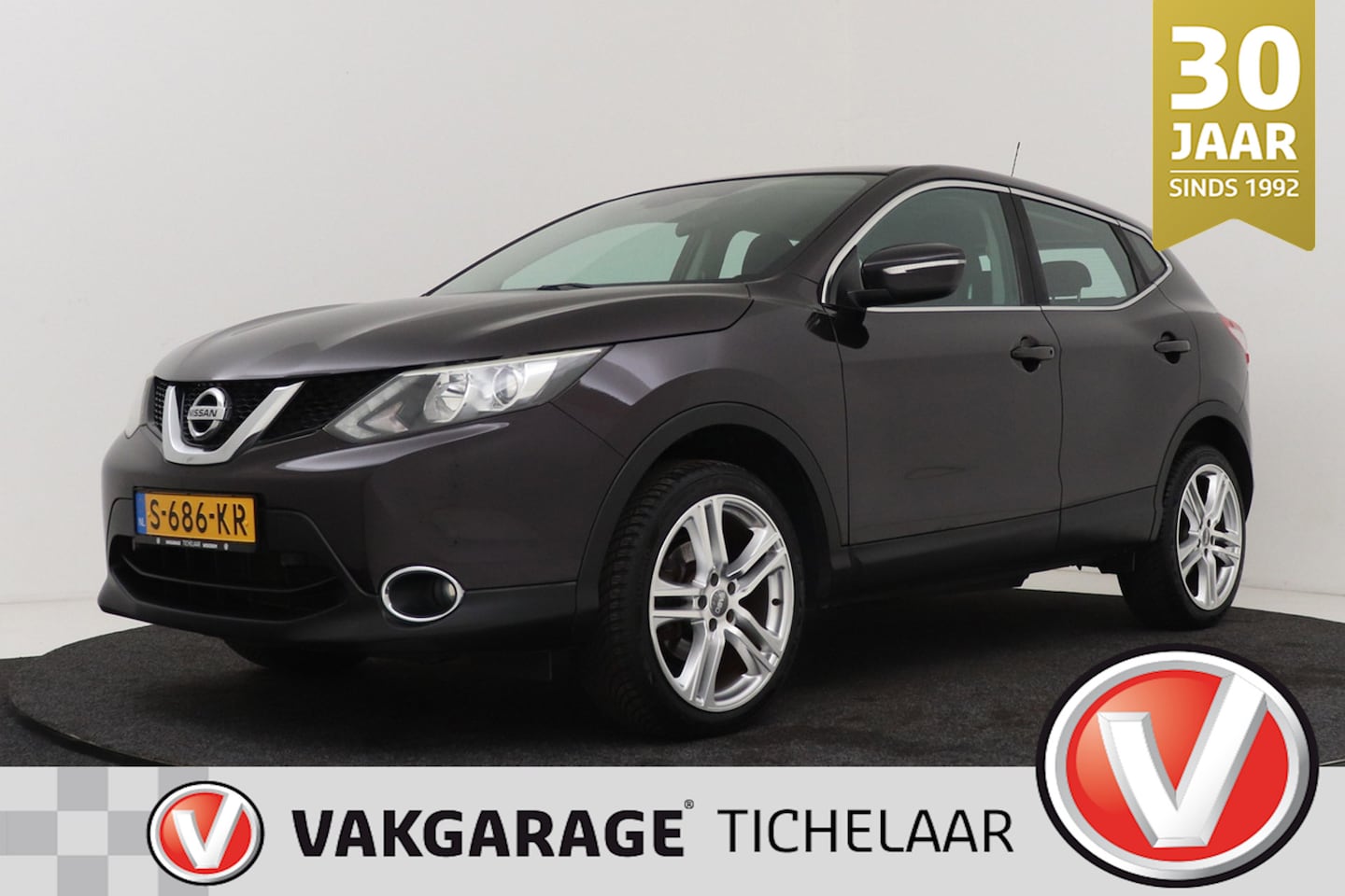Nissan Qashqai - 1.2 | Trekhaak | CarPlay | Camera | Climate | Cruise Control | All-season banden | - AutoWereld.nl