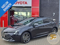 Toyota Corolla - HYBRID 180 GR-SPORT NIEUW UIT VOORRAAD LEVERBAAR MET HOGE KORTING PANORAMADAK HEAD-UP JBL