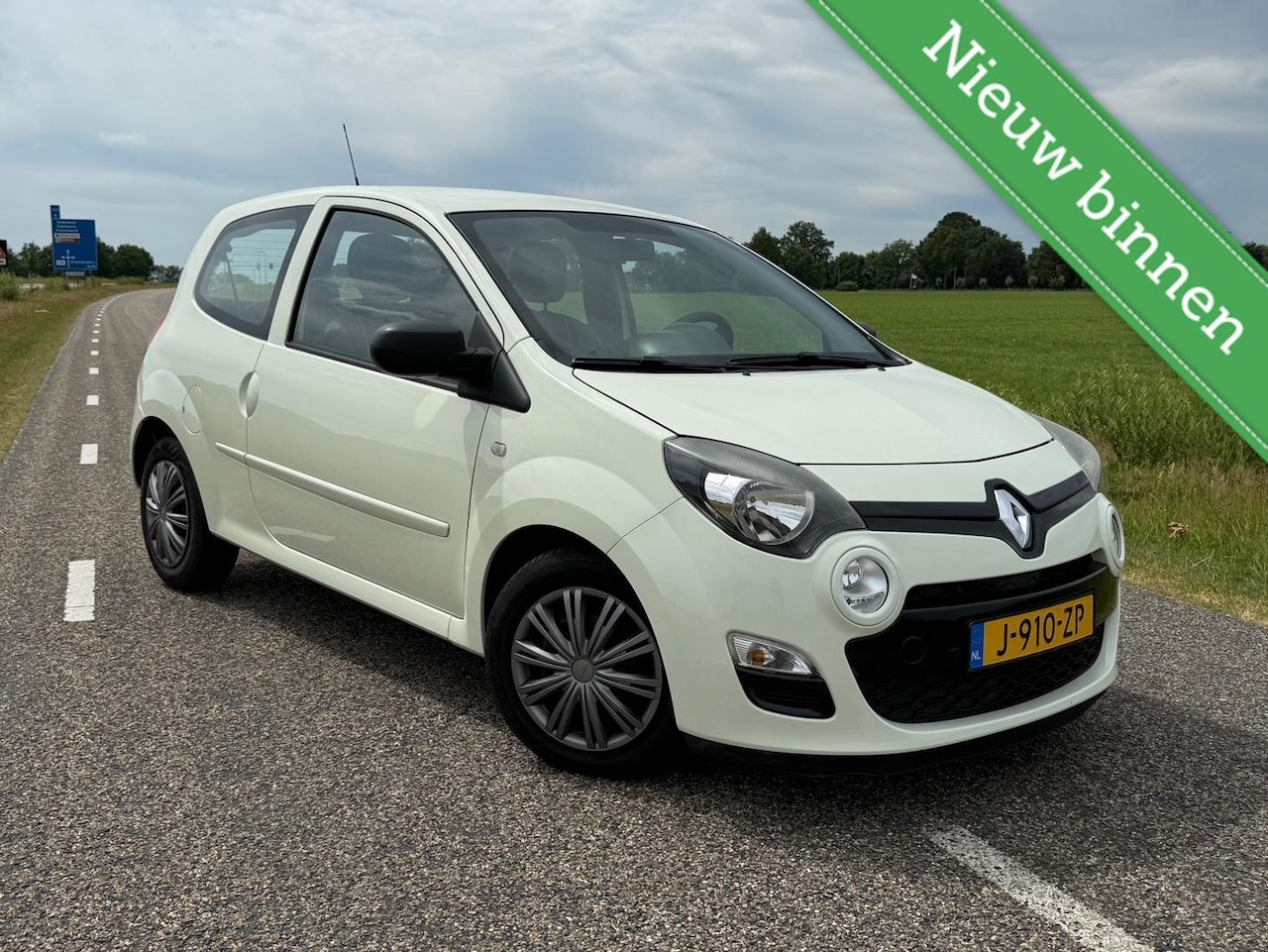 Renault Twingo - 1.2 16v Dynamique | Airco | Cruise - AutoWereld.nl