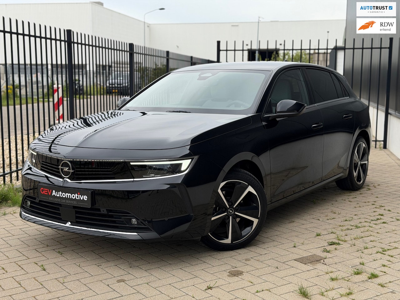Opel Astra - 1.2 GS Line Camera ACC Carplay LED 17 inch - AutoWereld.nl