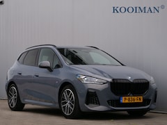 BMW 2-serie Active Tourer - 136pk M-Sport Automaat 218i Trekhaak / 18 Inch / camera