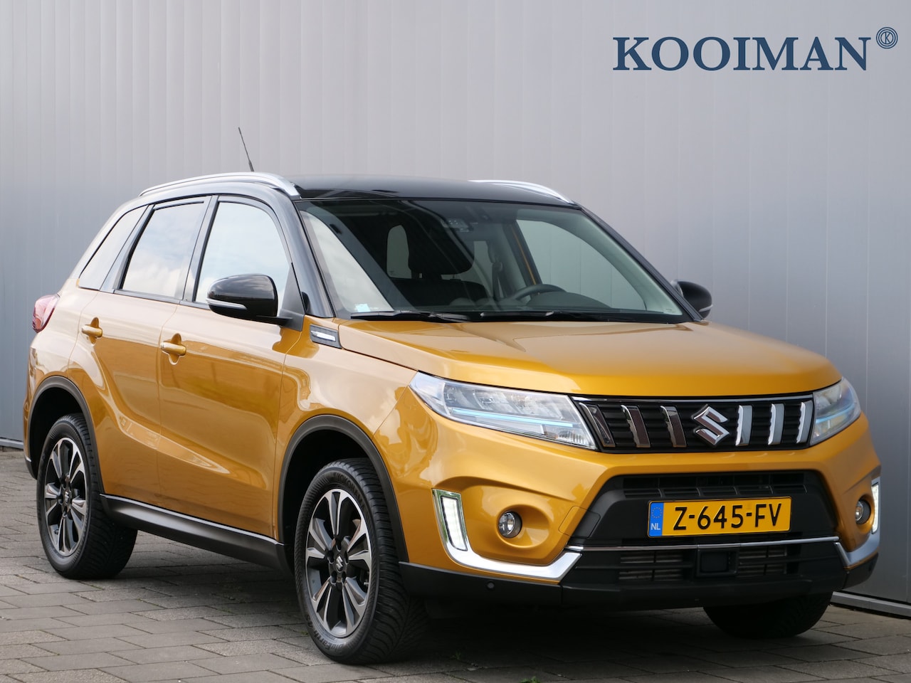 Suzuki Vitara - 1.4 Boosterjet Style Smart Hybrid 130Pk Camera / Navi / Carplay / Stoelverwarming - AutoWereld.nl