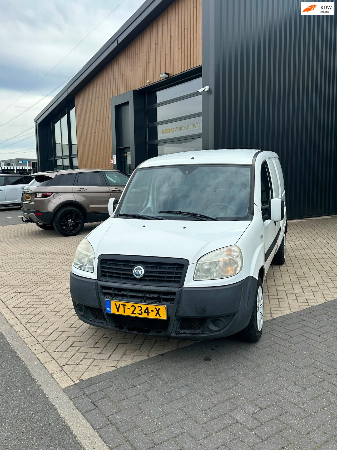 Fiat Doblò - 1.4 Basis Maxi / Meeneemprijs / Marge bus - AutoWereld.nl