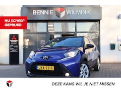 Toyota Aygo X - 1.0 CVT Pulse Bi-tone Automaat | AllSeasons | Stoelverwarming