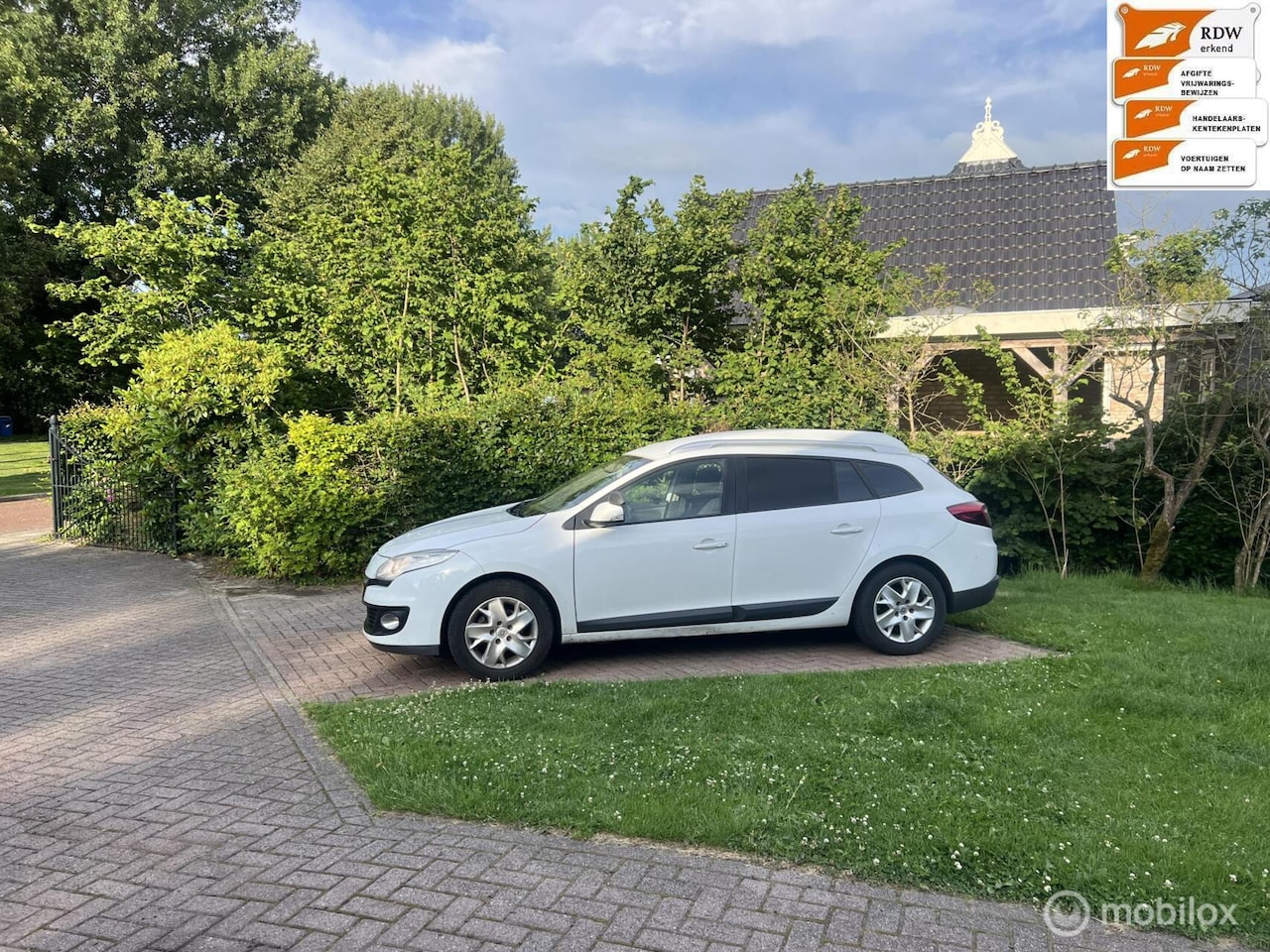 Renault Mégane - 1.5 dCi Expression S&S bj 2012 grijskenteken - AutoWereld.nl