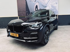 BMW X5 - XDrive45e|PANO|H&K|TREKHAAK|21INCH|CAMERA|