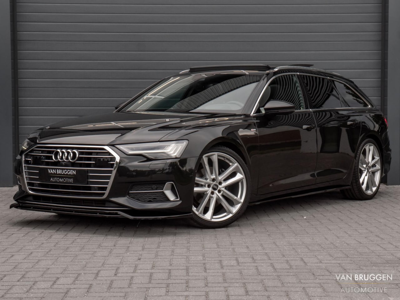 Audi A6 Avant - 45 TFSI quattro S-Line Pano 360 HUD B&O Trekhaak S6 Leer E-Stoelen Sfeer 21" - AutoWereld.nl