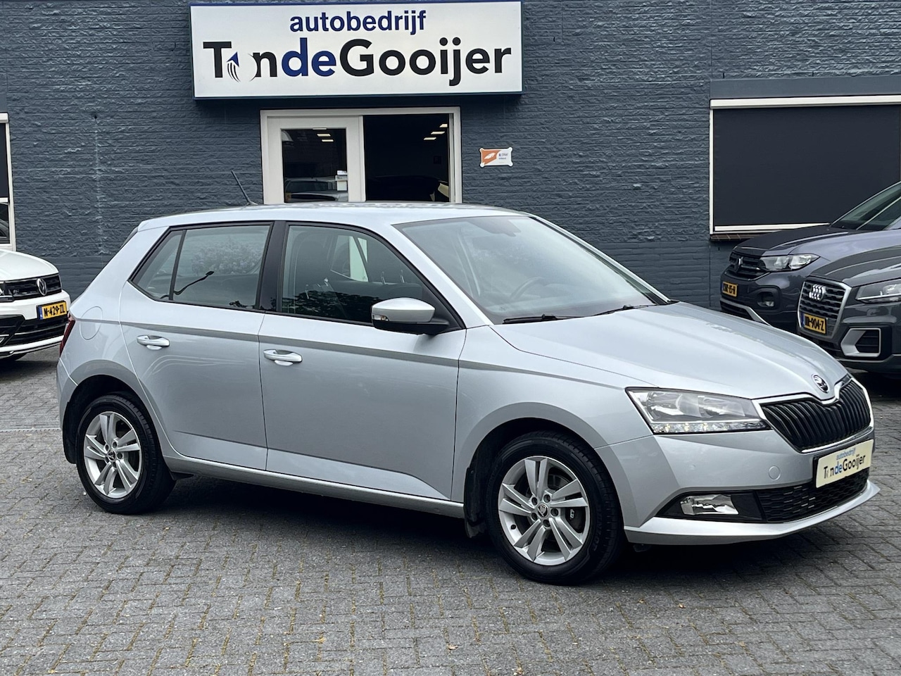 Skoda Fabia - 1.0 TSi Ambition | CLIMA | STOELVERW. | SMARTLINK | PDC | 52.291 KM!! | - AutoWereld.nl