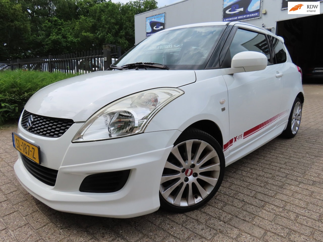 Suzuki Swift - 1.2 Base X-ite - AutoWereld.nl