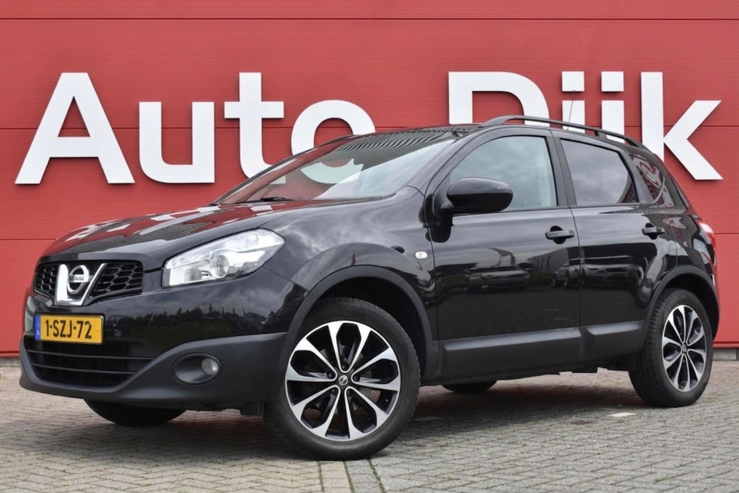 Nissan Qashqai - 1.6 360 Pano | Camera | Navi | Bluetooth | Clima | Cruise | PDC | LMV - AutoWereld.nl