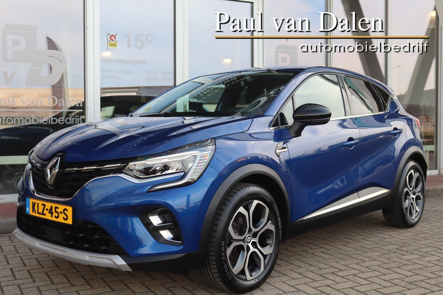 Renault Captur - 1.6 E-TECH PHEV 160PK AUTOMAAT TECHNO Navi | Camera | Two-Tone | Clima | Keyless | led | P - AutoWereld.nl