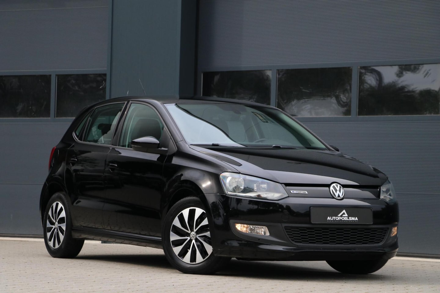 Volkswagen Polo - 1.4 TDI BlueMotion Navigatie ClimateControl Nwe Distributieriem 5Drs Cruise 216000KM BJ201 - AutoWereld.nl