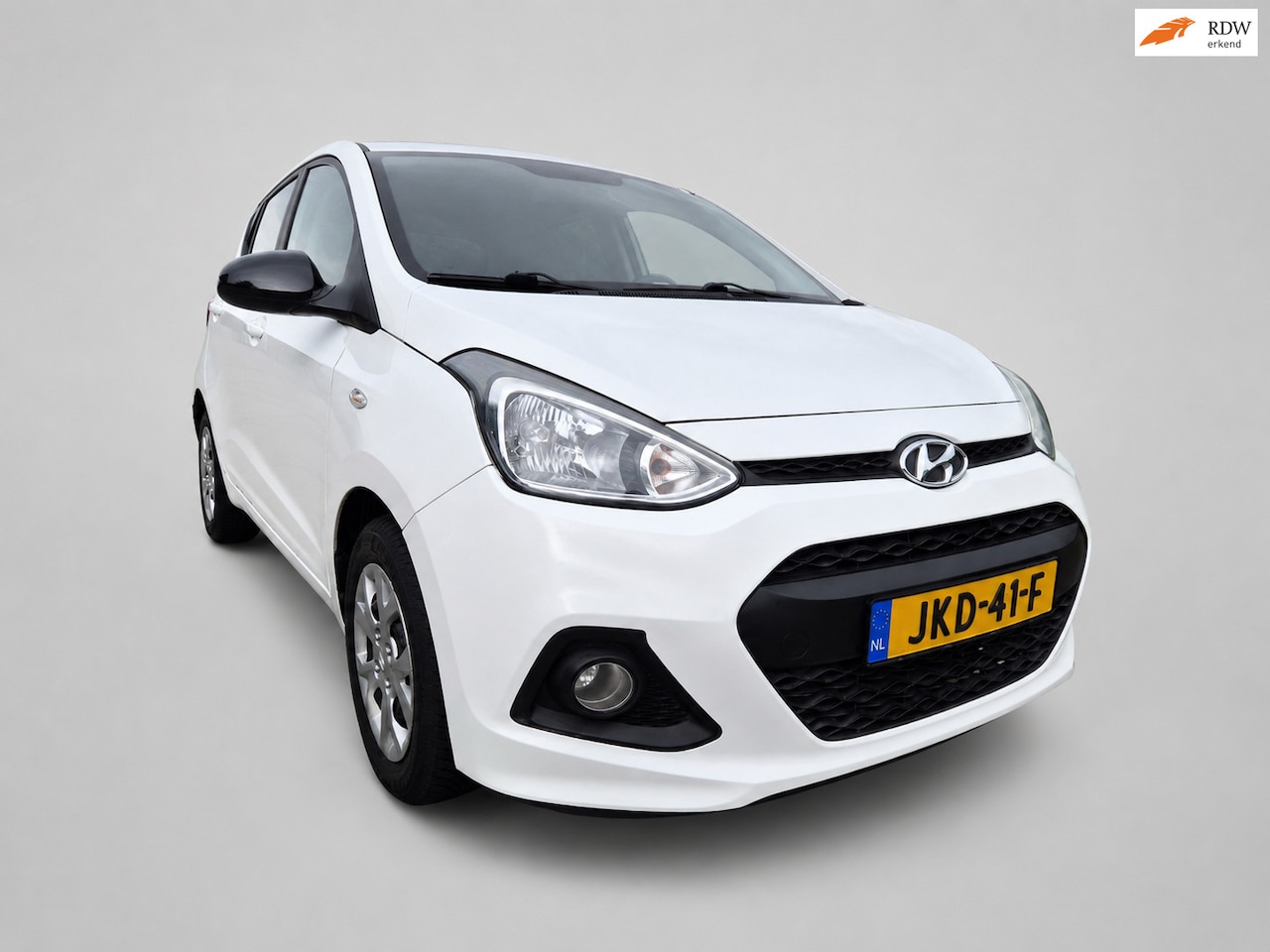 Hyundai i10 - 1.0i Automaat - 5 drs - Airco - Stoelverwarming - Stuurverwarming - Rijklaar - AutoWereld.nl