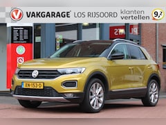 Volkswagen T-Roc - 1.5 TSI *Sport* | Trekhaak | Carplay | Camera | Adaptive Cruise & Climate Control | Camera