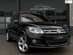 Volkswagen Tiguan - 2.0 TSI Sport&Style 4motion R-line Pano Trekhaak Leder Clima Camera
