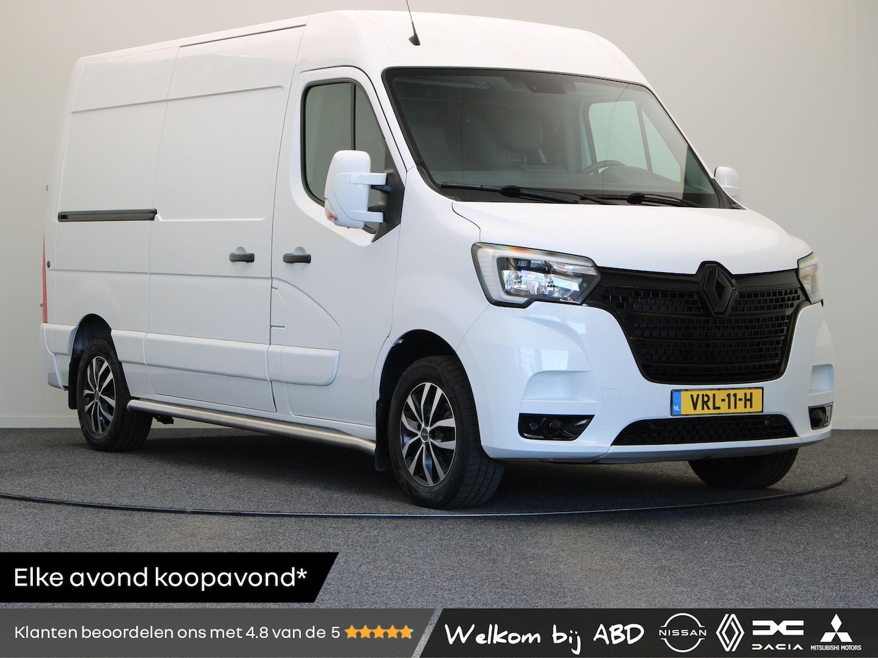 Renault Master - T35 2.3 dCi 135 L2H2 Work Edition | Airco | Parkeersensoren | Lichtmetalen velgen | Sideba - AutoWereld.nl