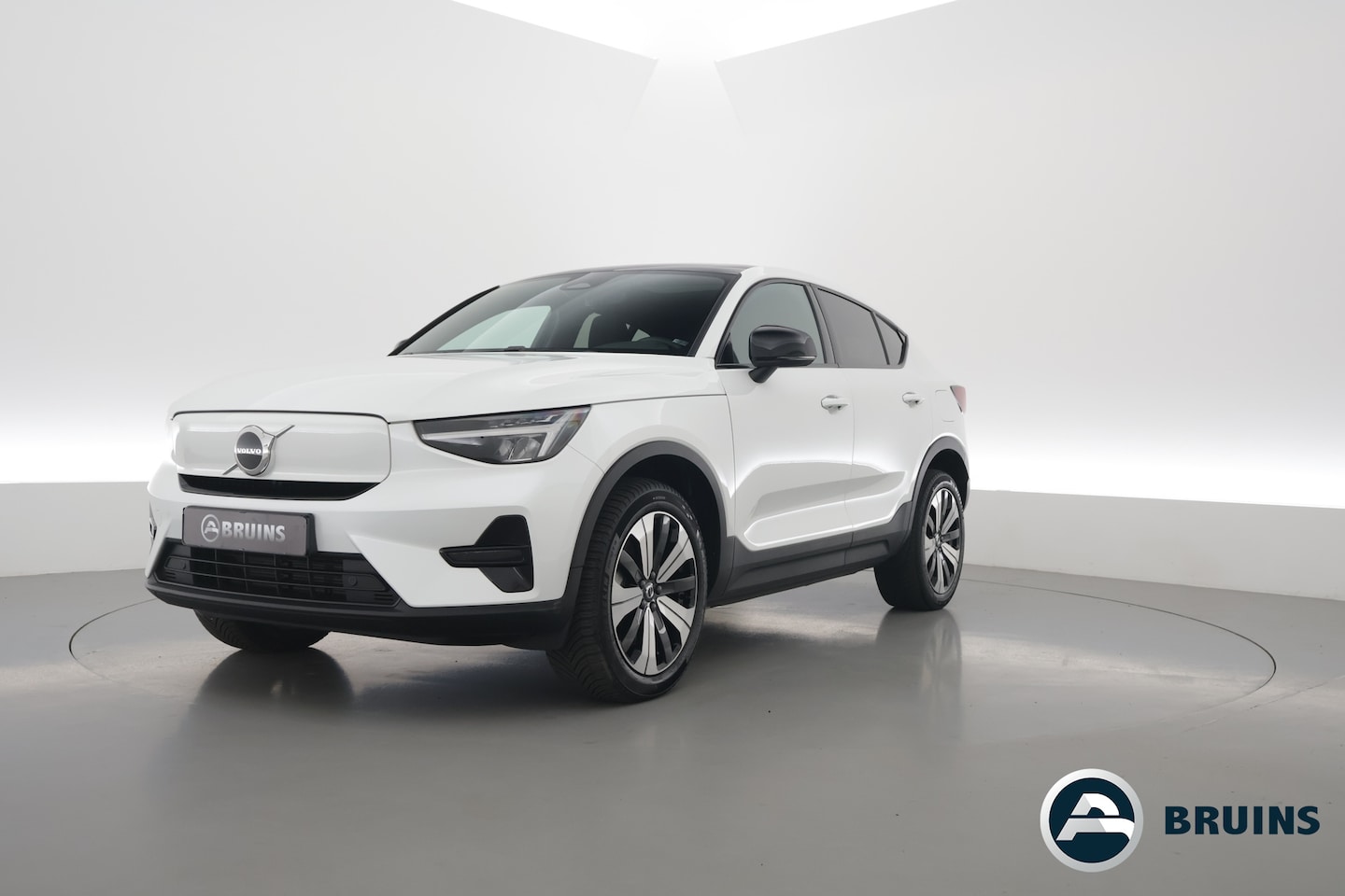 Volvo C40 - Single Motor Plus 69 kWh | SOH 95.1Warmtepomp | Pano-dak | Stoel- + stuurverwarming | Goog - AutoWereld.nl