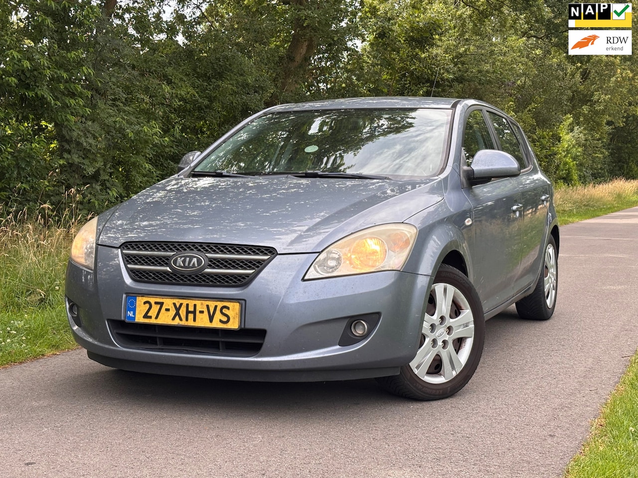 Kia Cee'd - 1.6 X-ecutive | Airco + Cruise Nu € 1.499,- !!! - AutoWereld.nl