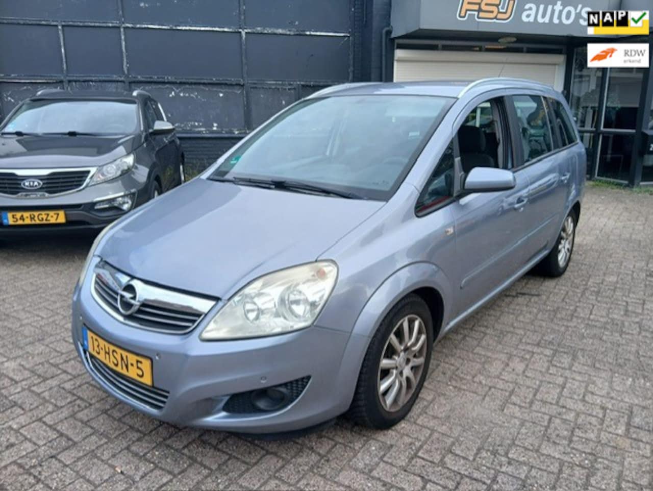 Opel Zafira - 1.8 Temptation / Airco / PDC / Trekhaak - AutoWereld.nl