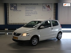 Volkswagen Fox - 1.2 AIRCO / WHITE PACK / APK 5 2027
