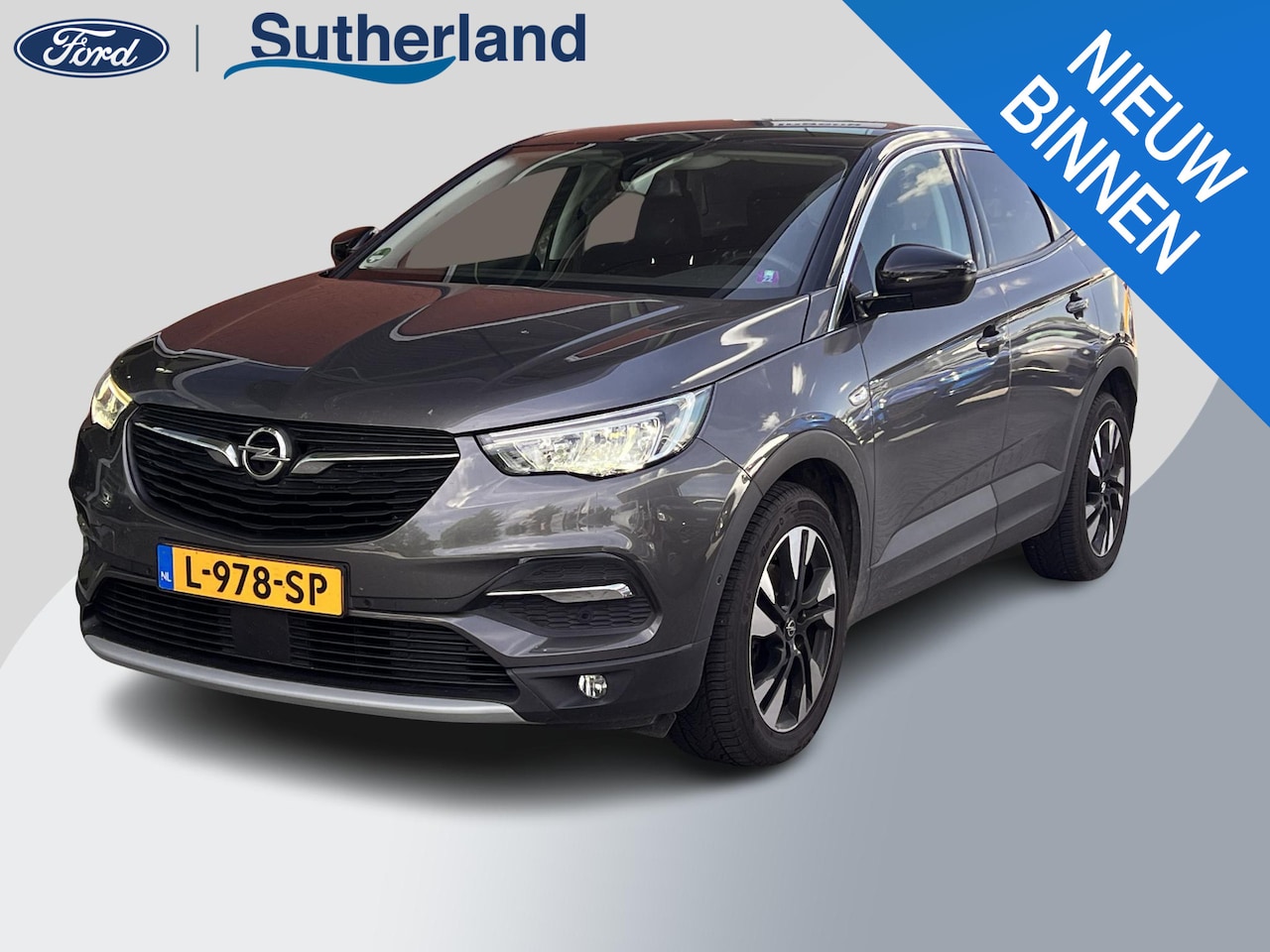Opel Grandland X - 1.2 Turbo Innovation | Trekhaak | Achteruitrijcamera | Cruise Control | Climate control | - AutoWereld.nl