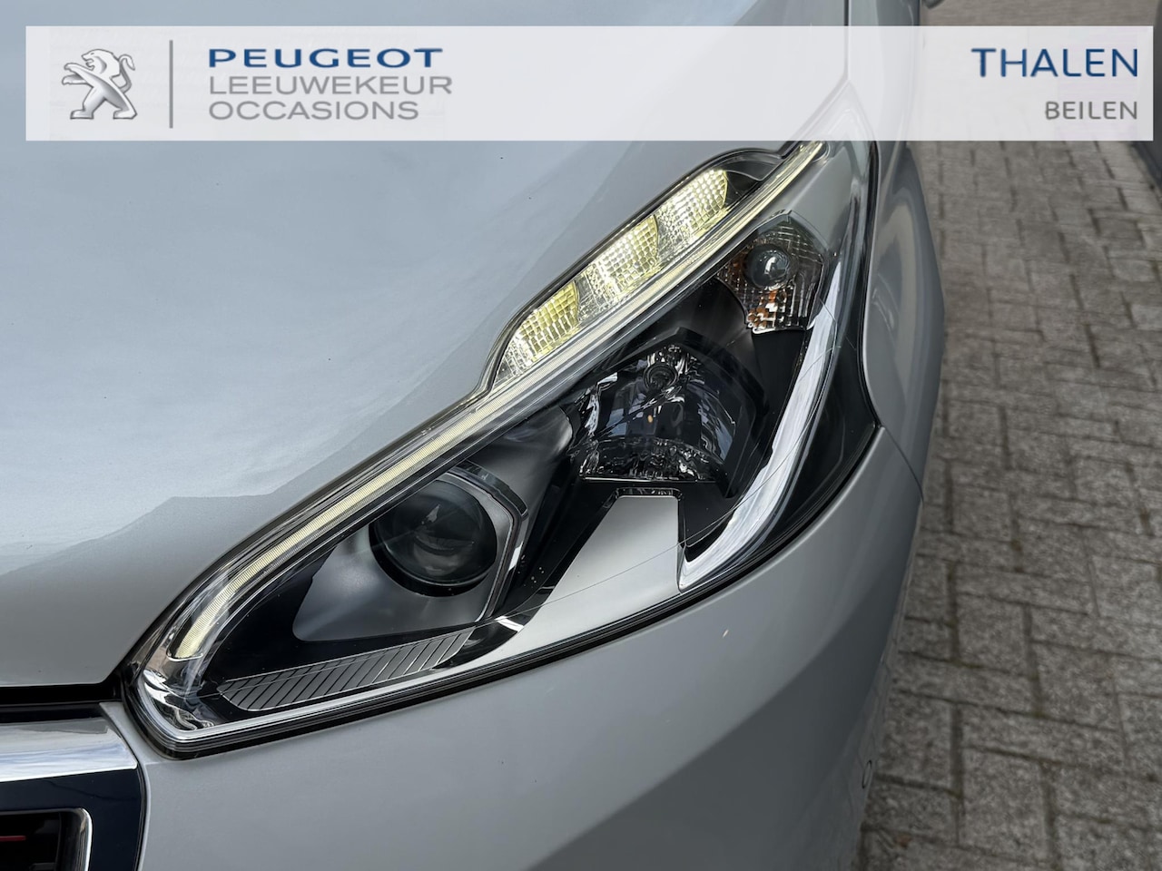 Peugeot 208 - 1.2 Turbo 110 PK GT-line Automaat | Zeer Complete en Sportieve Uitvoering | Slechts 89.000 - AutoWereld.nl
