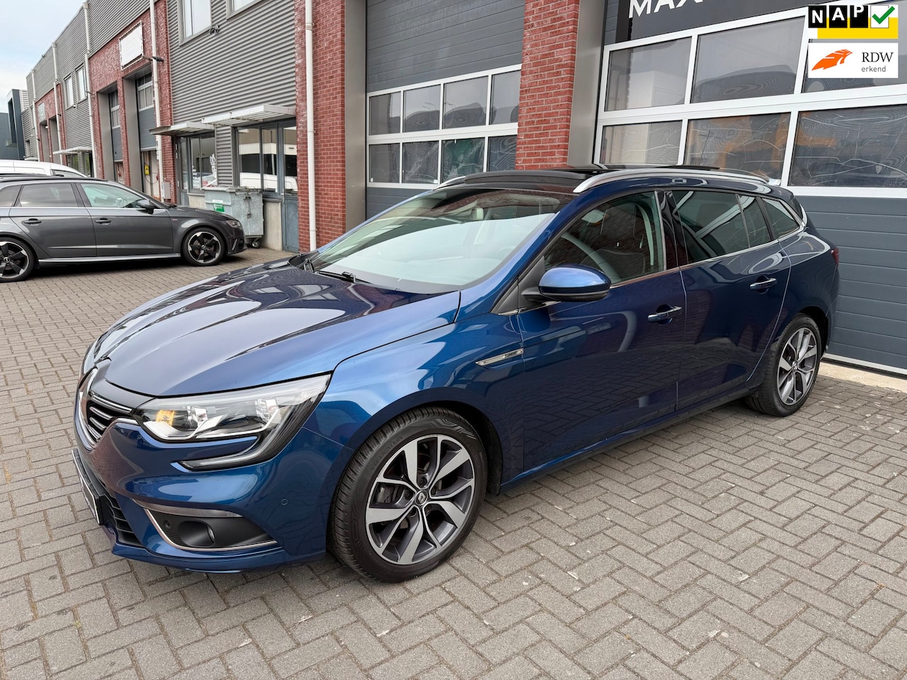 Renault Mégane Estate - 1.2 TCe Bose Pano Navi Camera Trekhaak - AutoWereld.nl