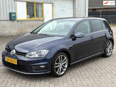 Volkswagen Golf - 1.2 TSI 110 PK 6 BAK Bj 2016 R-Line Sport 5 Deurs Ecc Navi Cruise Pdc Stoelverwarming Elec