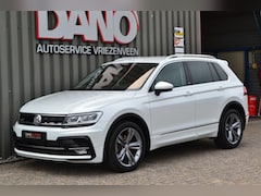 Volkswagen Tiguan - 1.4 TSI BMT Sound R-Line LED/ACC/19'' inch/Carplay