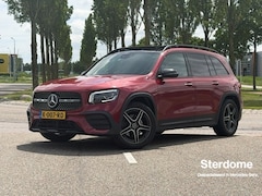 Mercedes-Benz GLB - 200 Business Solution AMG 163 PK I Panoramadak I Trekhaak I Stoelverwarming I Camera I Ele