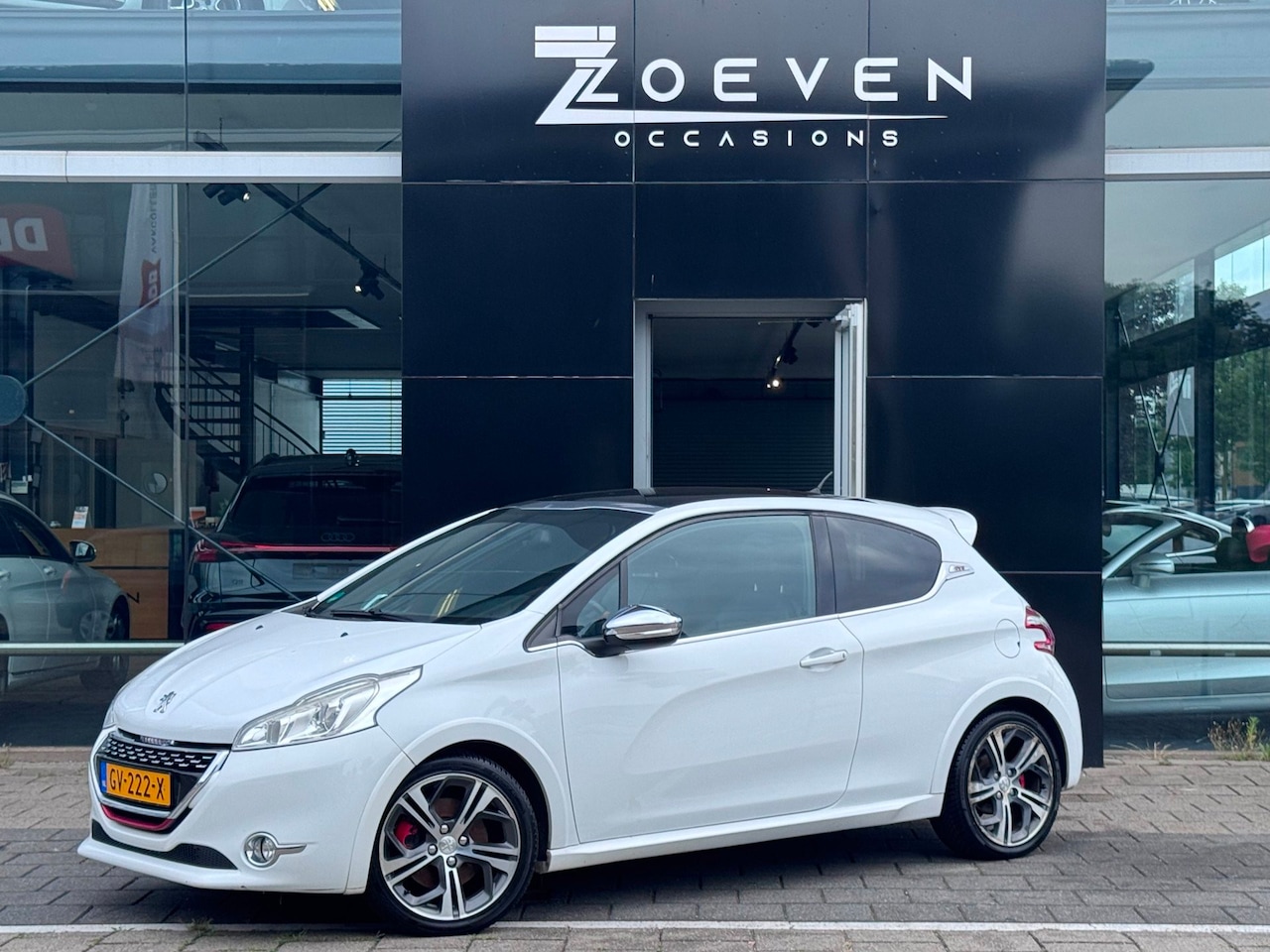 Peugeot 208 - 1.6 THP GTi 1.6 THP GTi - AutoWereld.nl