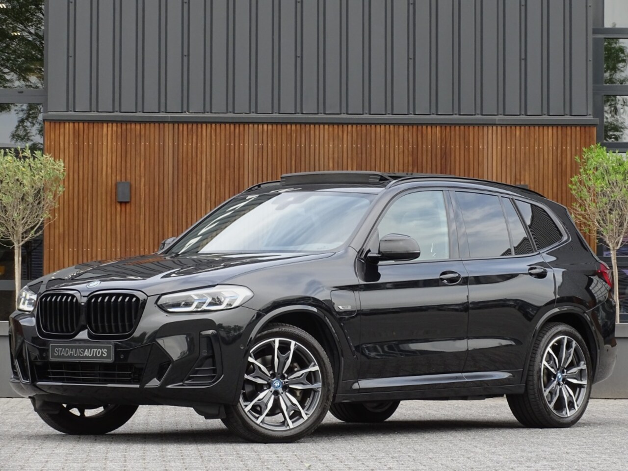 BMW X3 - 30e 292PK X-Drive M-Sport / Laser / Pano / Harman Kardon / 2022 - AutoWereld.nl