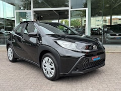Toyota Aygo X - 1.0 VVT-i MT Play| Camera| Carplay|Rijklaarprijs incl garantie
