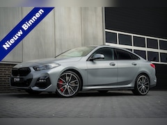 BMW 2-serie Gran Coupé - M-Sportpakket 220i 178 pk / Frozen-Grey/ Pano-Dak/ Harman&Kardon/ Individual/ Keyless/ Cam