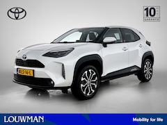 Toyota Yaris Cross - 1.5 Hybrid First Edition + | Parkeersensoren Voor+achter | Dodehoek detectie | Stuur+stoel