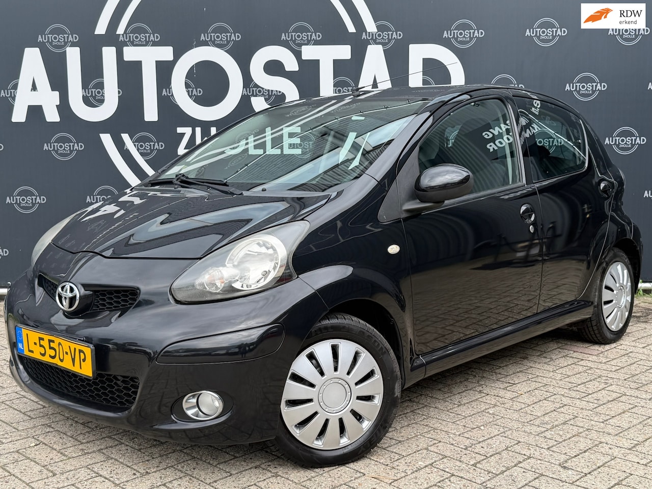 Toyota Aygo - 1.0-12V Comfort Automaat / Airco / Navi / APK / NAP - AutoWereld.nl