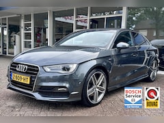Audi A3 Limousine - 1.8 TFSI S-Line Xenon/Led, Climat, Camera, Bluetooth, LM