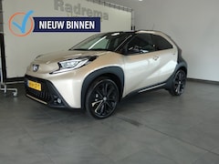 Toyota Aygo X - 1.0 VVT-i S-CVT Premium JBL Camera Clima NL Auto