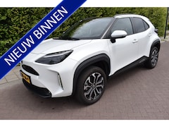Toyota Yaris Cross - 1.5 Hybrid '23 Adventure, Pano, NIEUWSTAAT