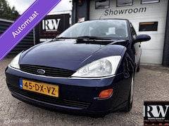 Ford Focus - 1.6-16V Ghia AUTOMAAT*A/C*TREKHAAK*NIEUWE APK*NAP