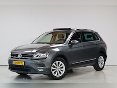 Volkswagen Tiguan - 1.4 TSI 4Motion Comfortline Business | Pano | Acc | Virtual | Camera