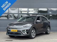 Kia e-Niro - DYNAMICPLUSLINE 64 KWH (100% SOH) I TREKHAAK I SCHUIF/KANTELDAK I ADAPTIVE CRUISE CONTROL