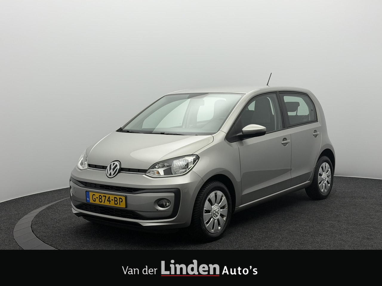 Volkswagen Up! - 1.0 BMT move up! Winterpakket | All-Season banden | Airco | 22.000 KM - AutoWereld.nl